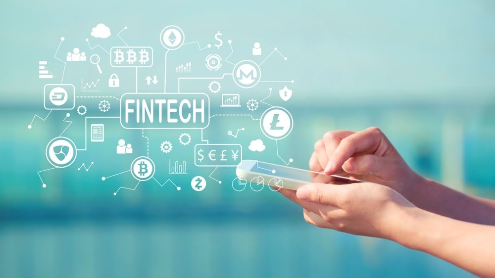 PM urges legal capacity boost for AI and Fintech
