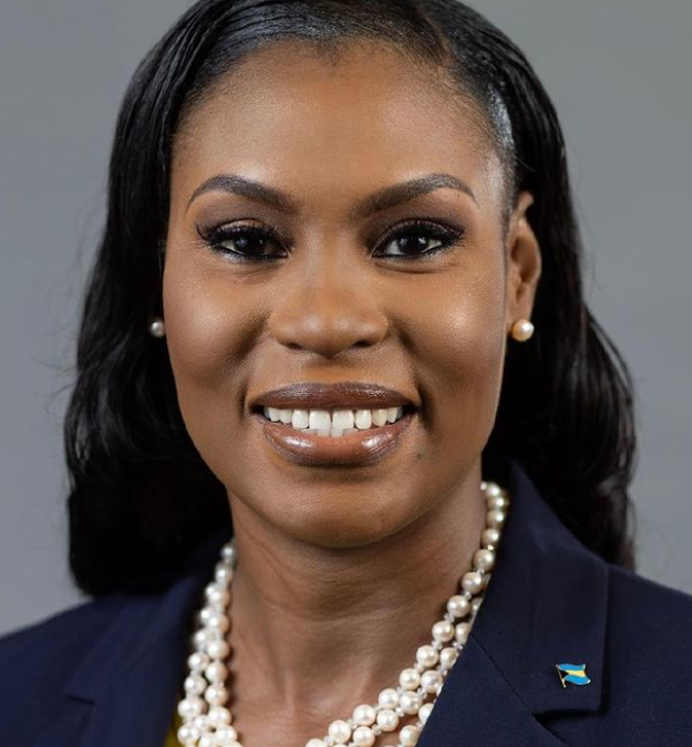 News report: Glover-Rolle urges expansion of digital culture