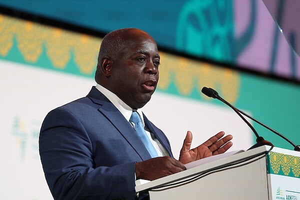 Minister signs MOUs with tech-forward nations